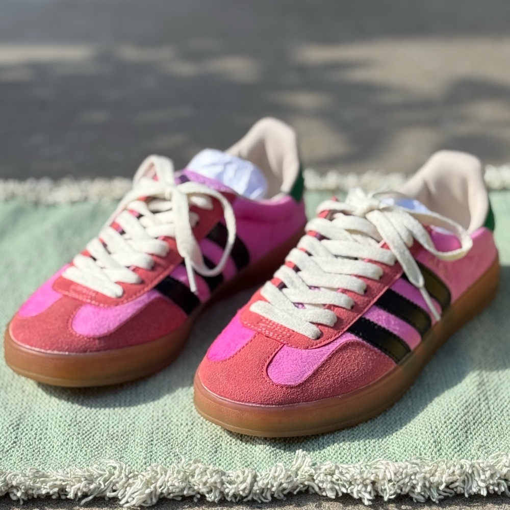 Adidas Women’s Gazelle 'Pink Velvet' - Picture 4 of 16